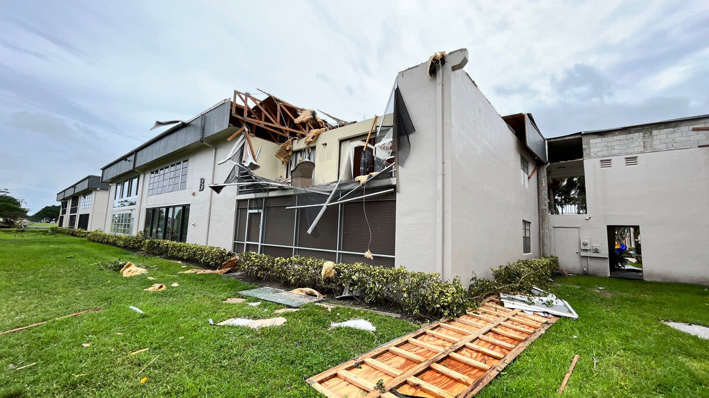 University unveils machine for hurricane-testing roof systems